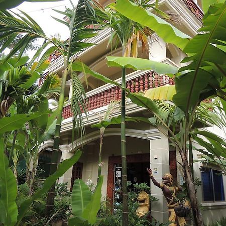 Angkor Reas Guesthouse Siem Reap Exteriör bild