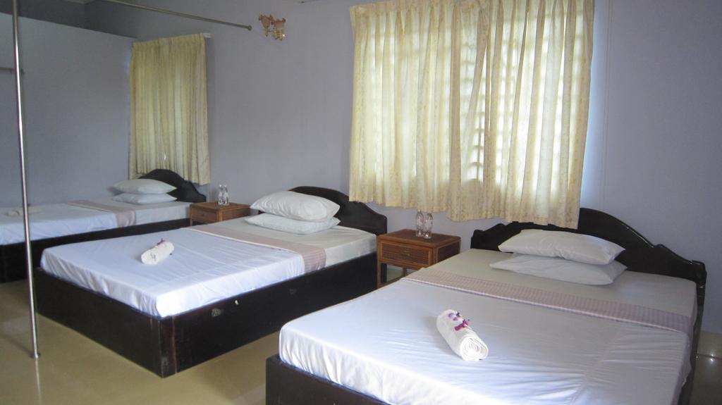 Angkor Reas Guesthouse Siem Reap Exteriör bild