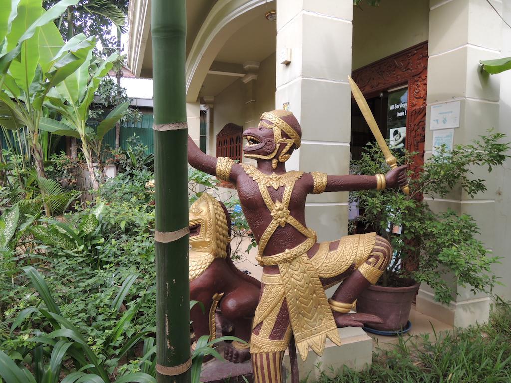 Angkor Reas Guesthouse Siem Reap Exteriör bild