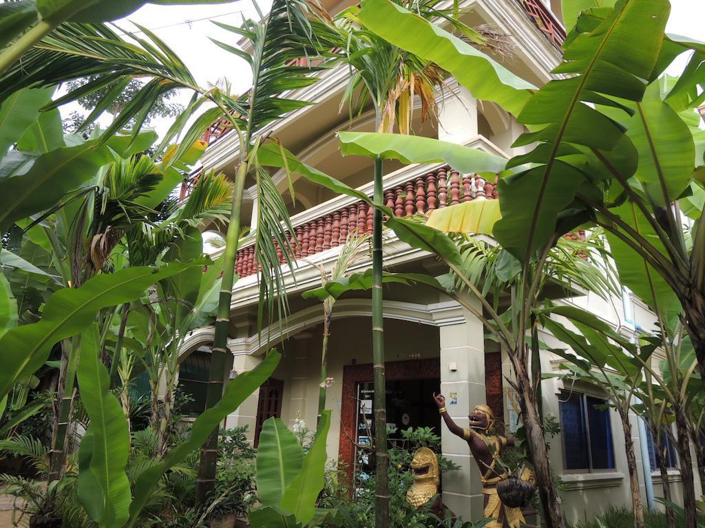 Angkor Reas Guesthouse Siem Reap Exteriör bild