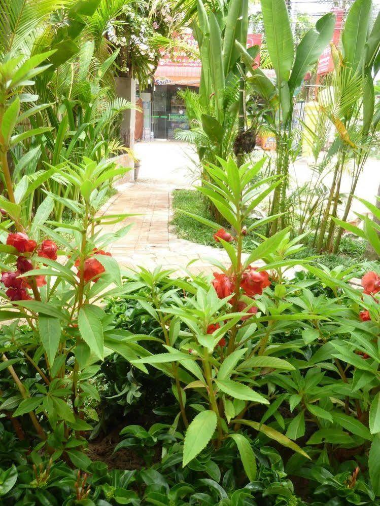 Angkor Reas Guesthouse Siem Reap Exteriör bild