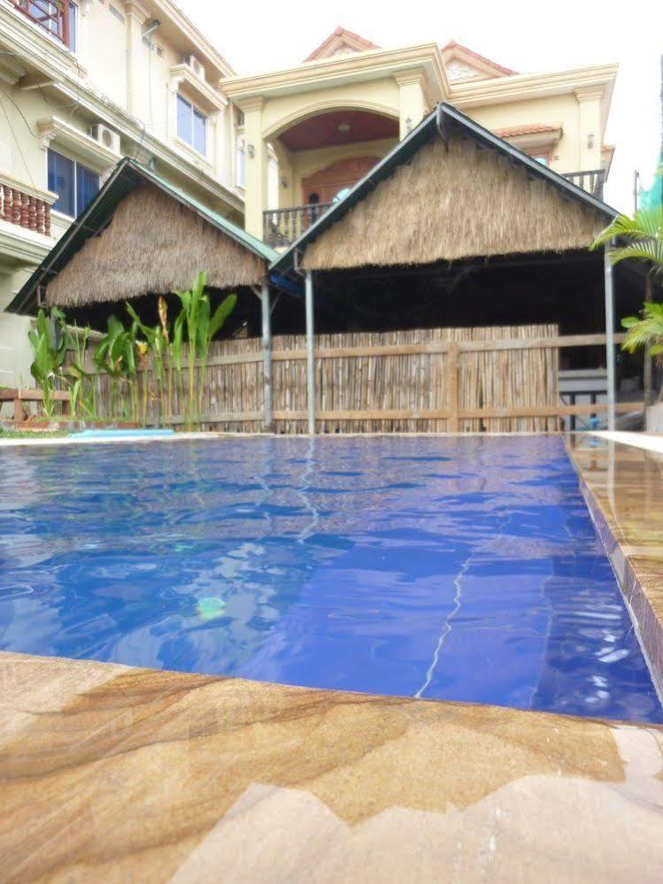 Angkor Reas Guesthouse Siem Reap Exteriör bild