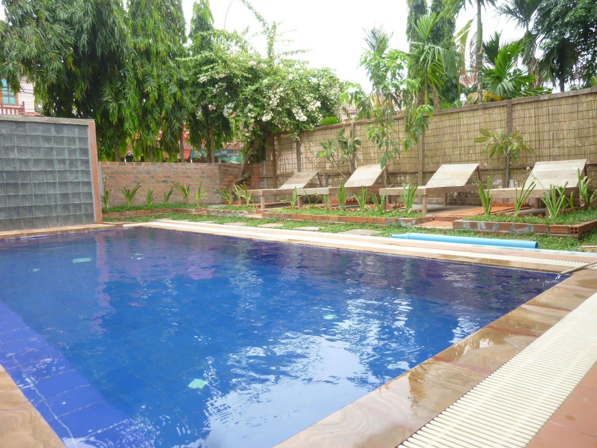 Angkor Reas Guesthouse Siem Reap Exteriör bild